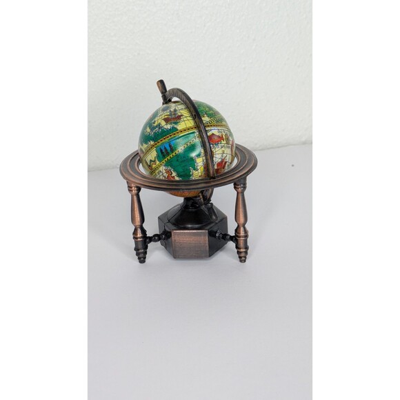 Mini World Globe Map Metal Die Cast Pencil Sharpener For Desktop - Picture 3 of 4